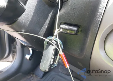 2007 Toyota Prius Touring z USA, uszkodzony, nr VIN JTDKB20U577666242